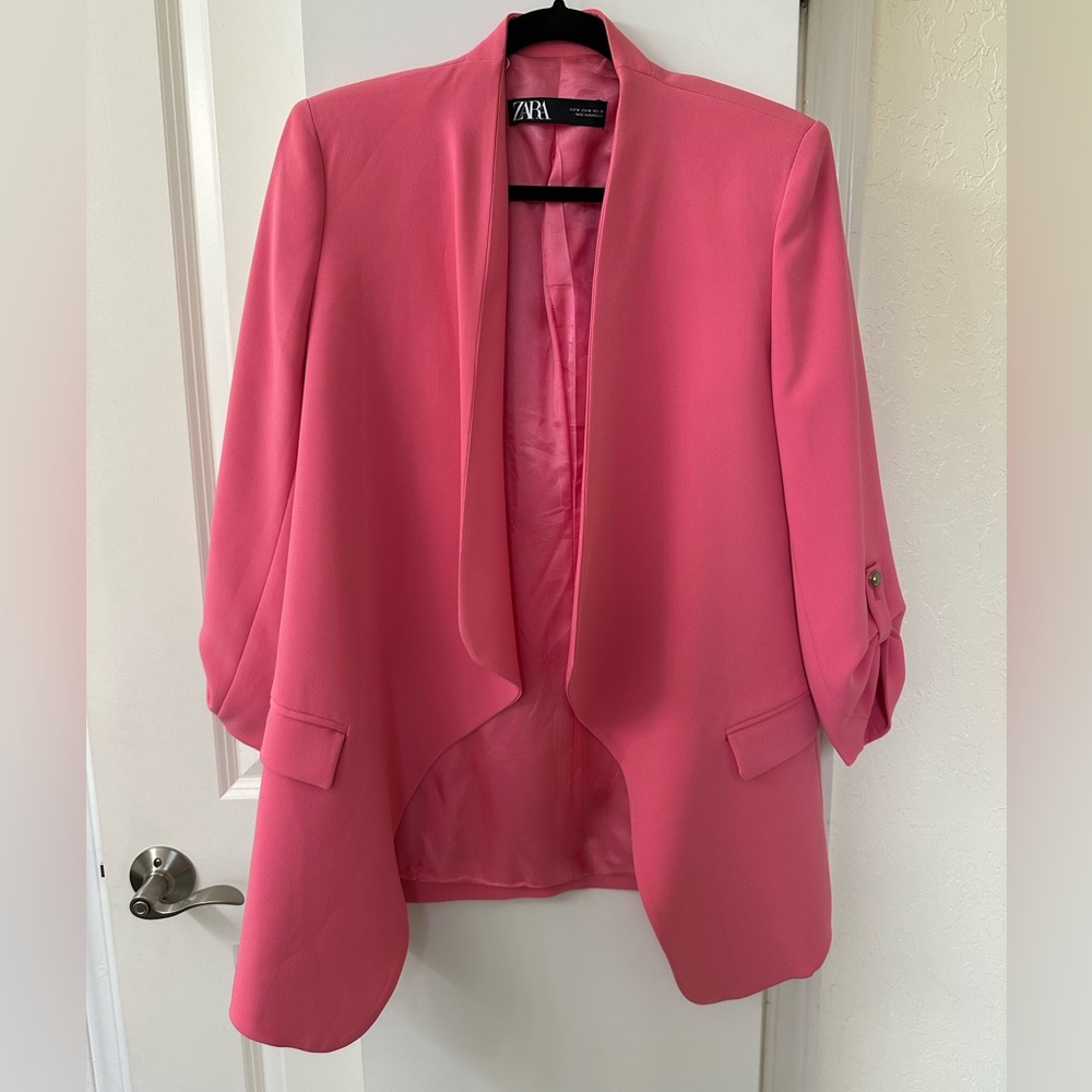Zara Women's Vibrant Pink Suit Jacket